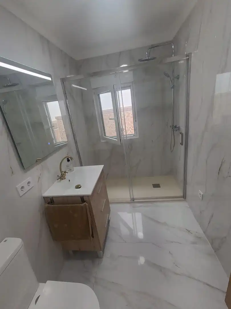 Bathroom of Houses for rent in Cartagena  with Furnished and Balcony