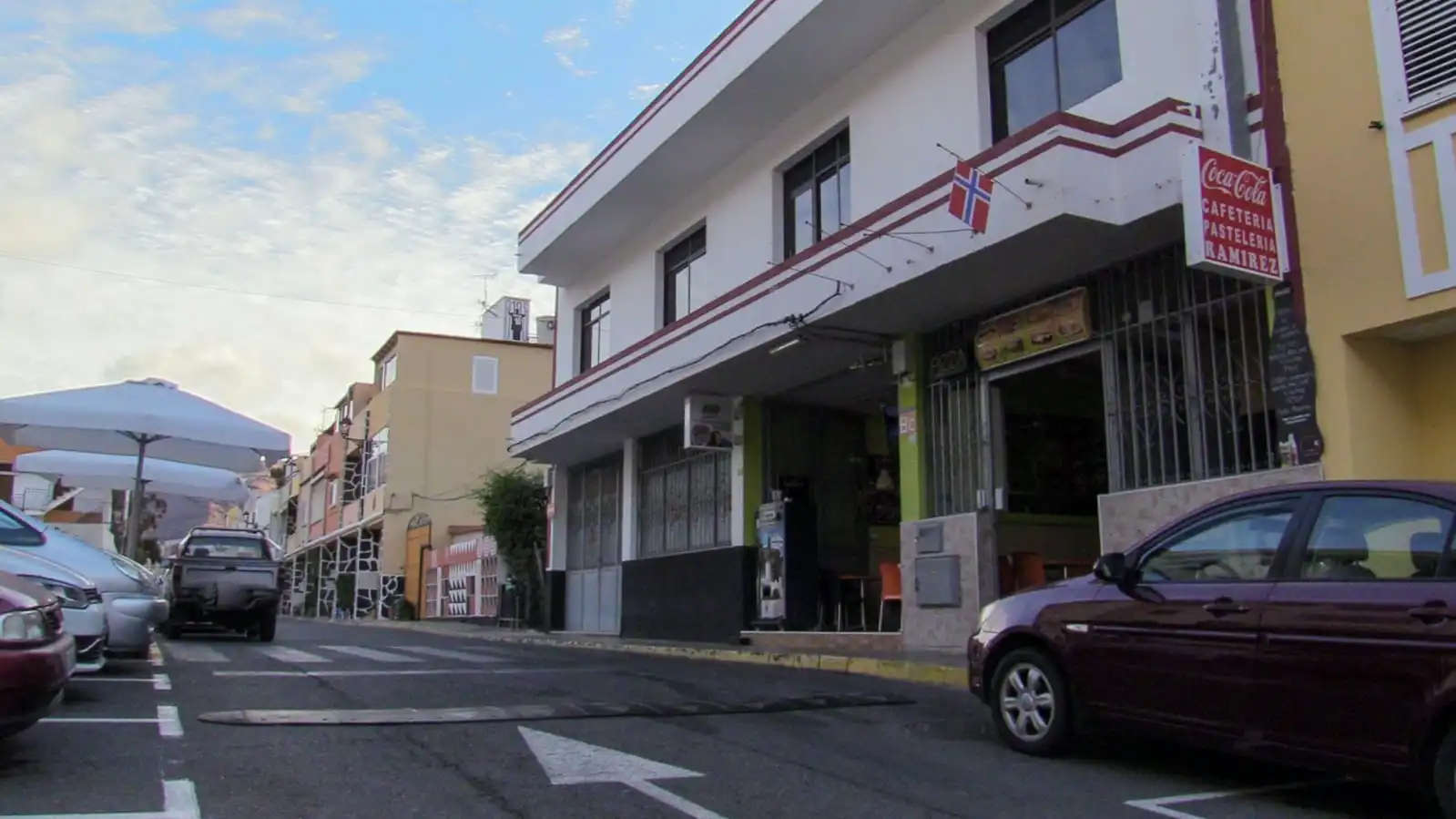 Vista exterior de Local en venda en Mogán amb Terrassa i Moblat