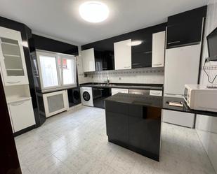 Kitchen of Flat to rent in Gijón   with Heating