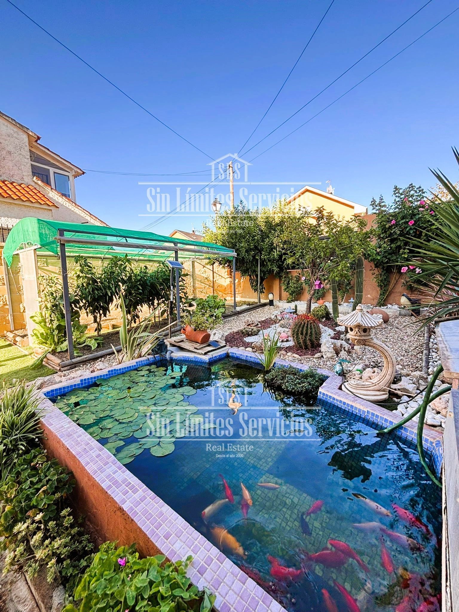 Piscina de Casa o chalet en venta en Serranillos del Valle con Aire acondicionado, Calefacción y Jardín privado