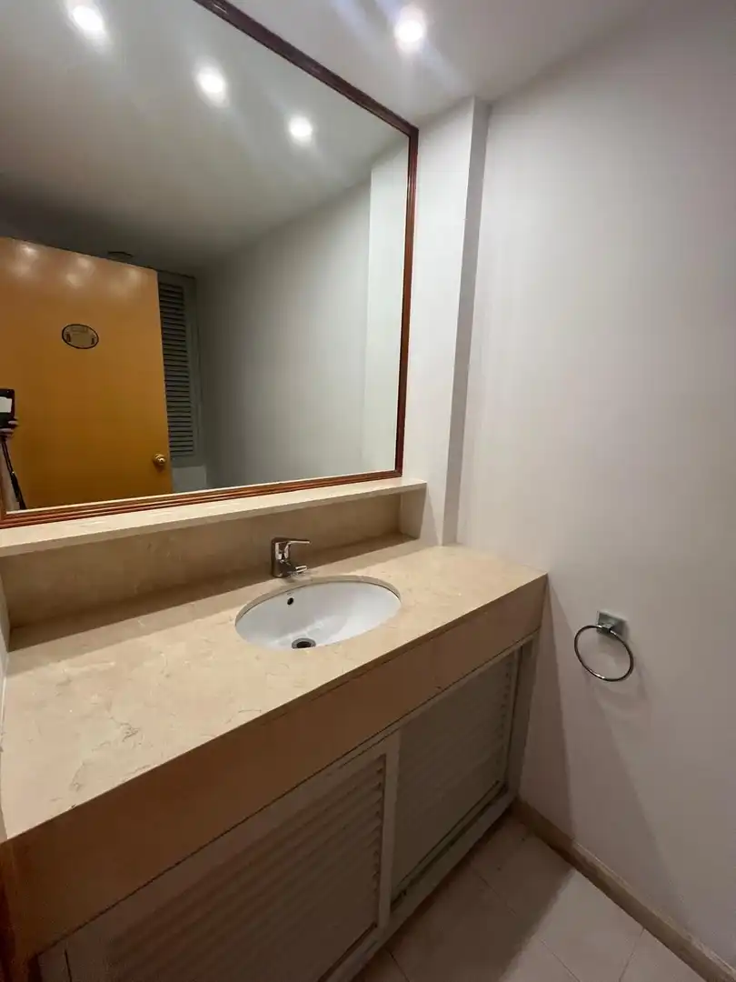 Bany de Casa adosada en venda en El Masnou amb Aire condicionat, Calefacció i Jardí privat