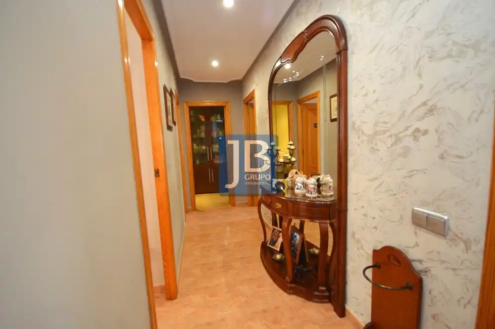 Piso en venta en La Llosa de Ranes con Aire acondicionado, Horno y Balcón
