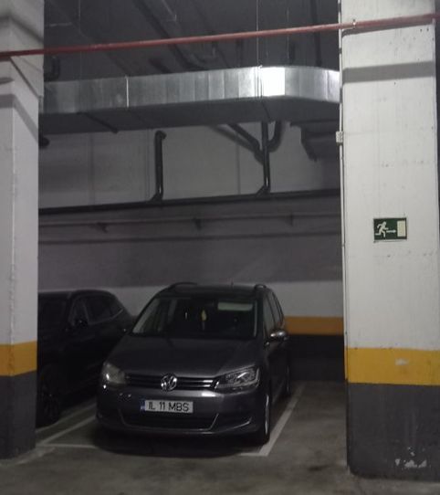 Photo 2 of Garage for rent in Avenida del Monasterio de el Escorial, 55, Montecarmelo, Madrid Capital