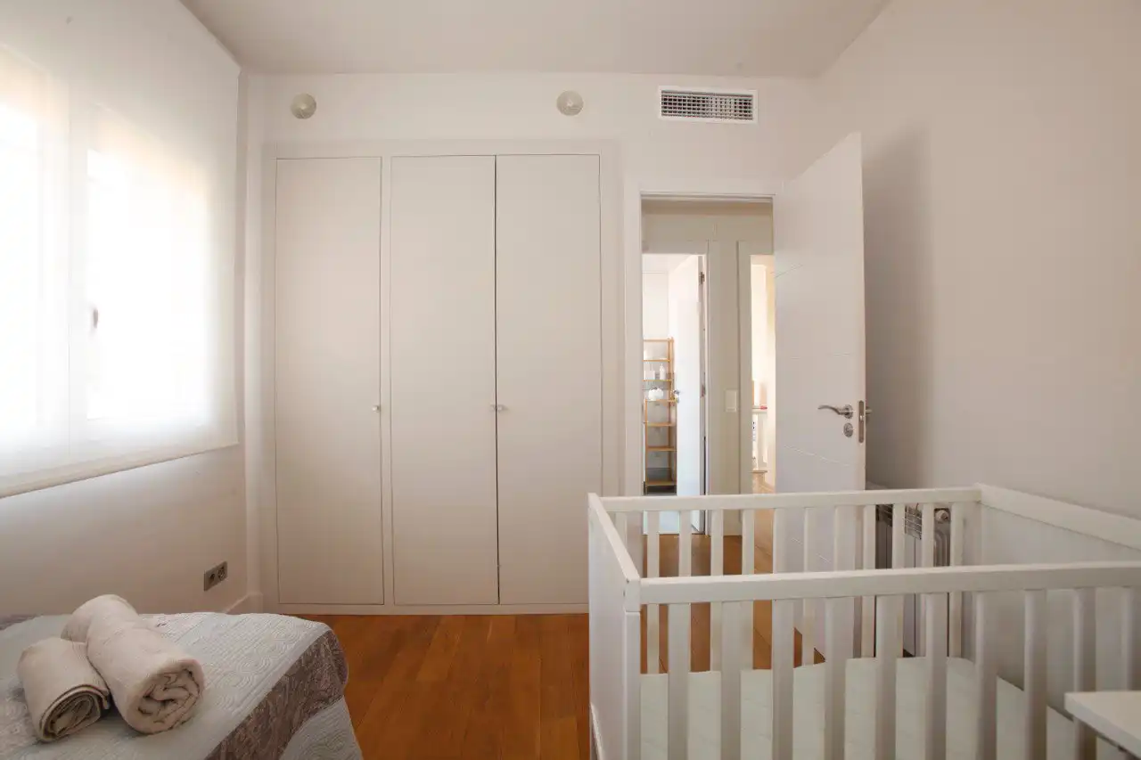 Habitación de Casa o chalet en venta en Gavà con Aire acondicionado, Calefacción y Jardín privado