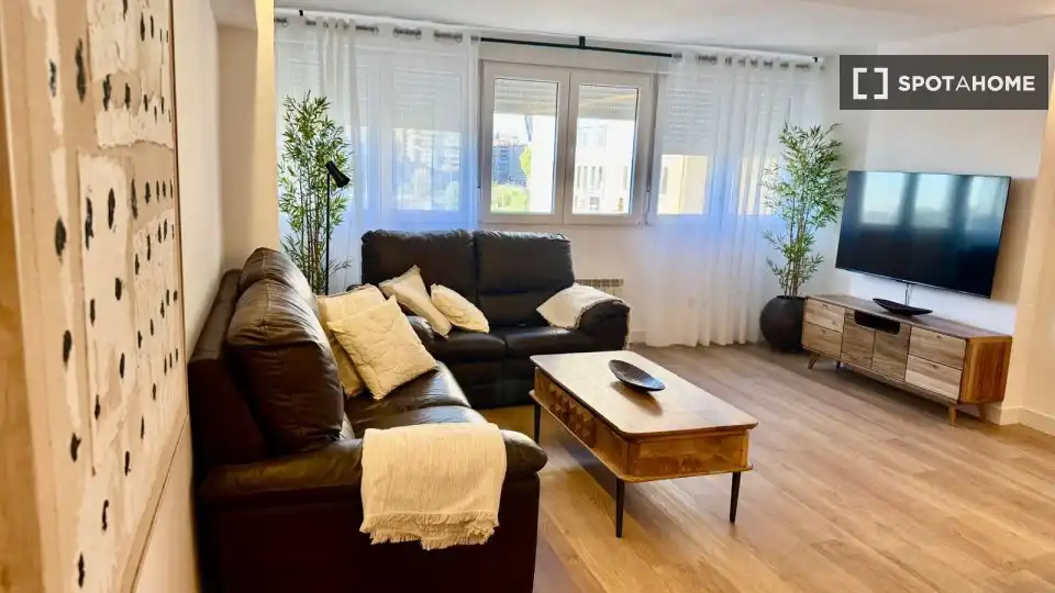 Sala de estar de Piso de alquiler en Madrid con Aire acondicionado, Calefacción y Amueblado