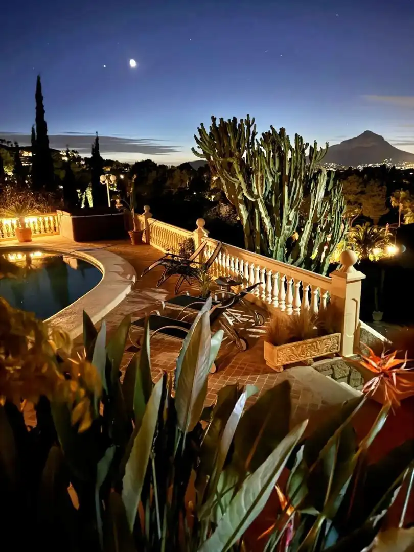 Terrace of Houses for sale in Jávea / Xàbia  with Air Conditioner, Heating and Private garden