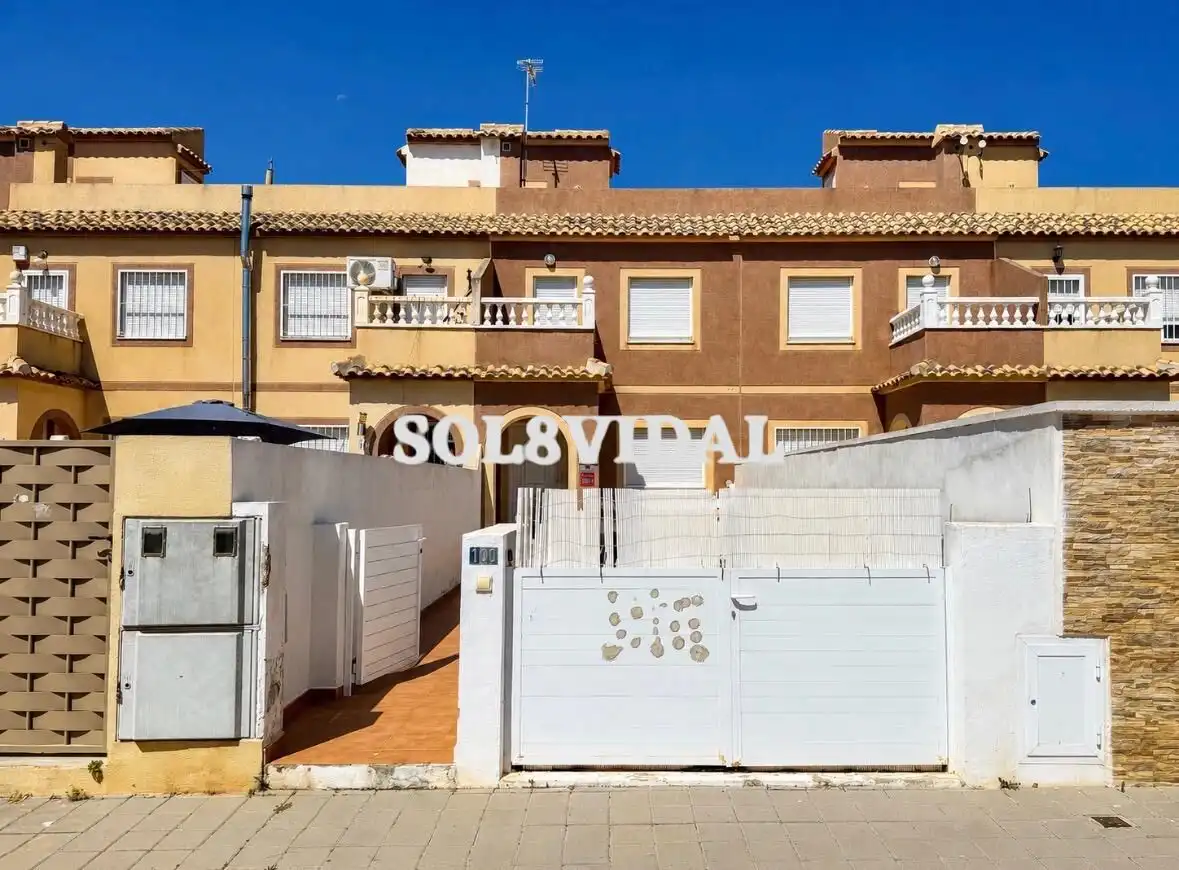 Vista exterior de Casa o chalet en venta en Murcia con Aire acondicionado, Amueblado y Balcón