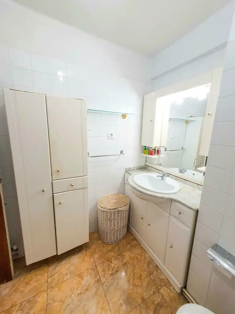 Badezimmer von Wohnung zum Verkauf in Grado mit Heizung, Abstellraum und Möbliert