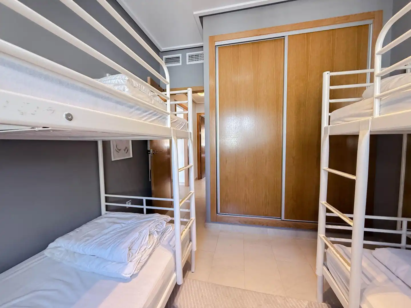 Dormitori de Apartament en venda en Orihuela amb Aire condicionat, Jardí privat i Terrassa