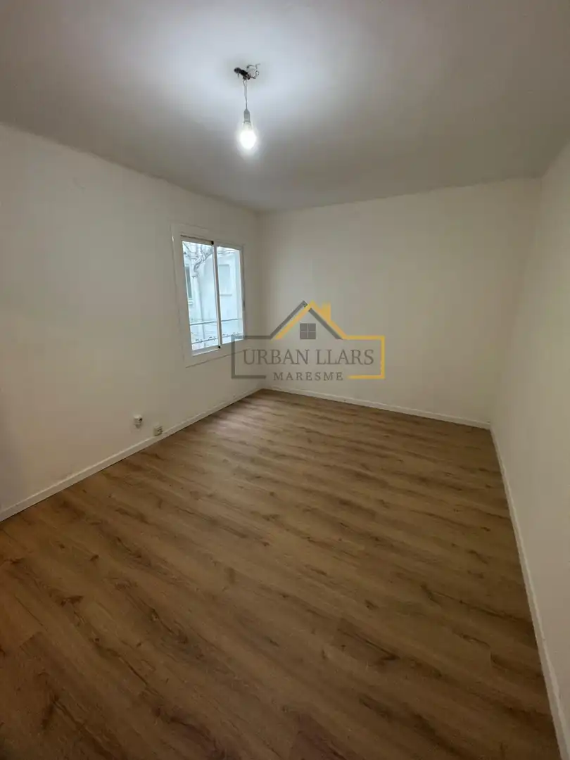 Habitación de Piso en venta en Mataró con Aire acondicionado, Calefacción y Balcón