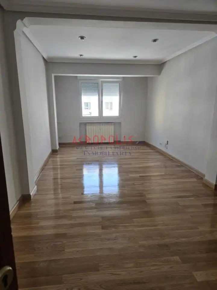 Piso con ascensor en venta en Calle Santa Clara, imagen 4