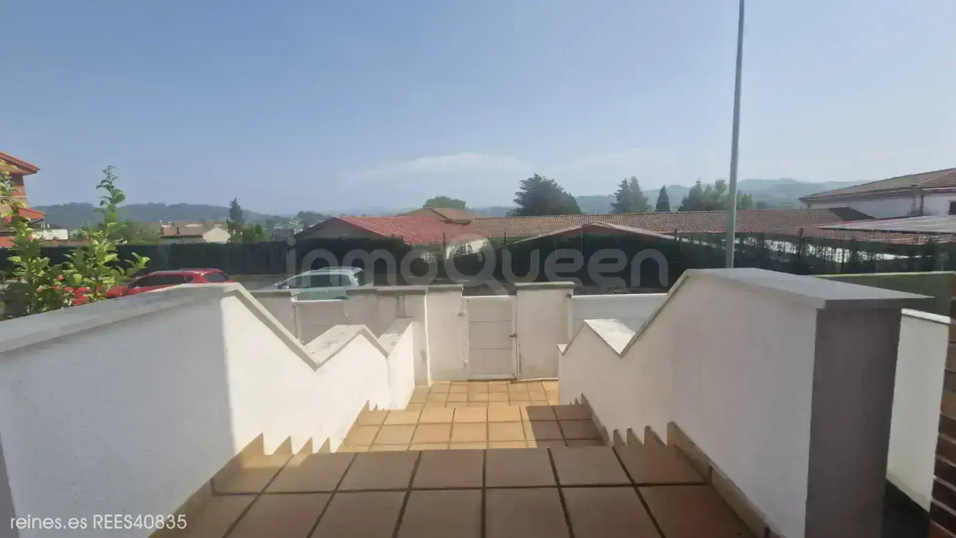 Terrassa de Casa adosada en venda en Siero amb Calefacció, Jardí privat i Terrassa
