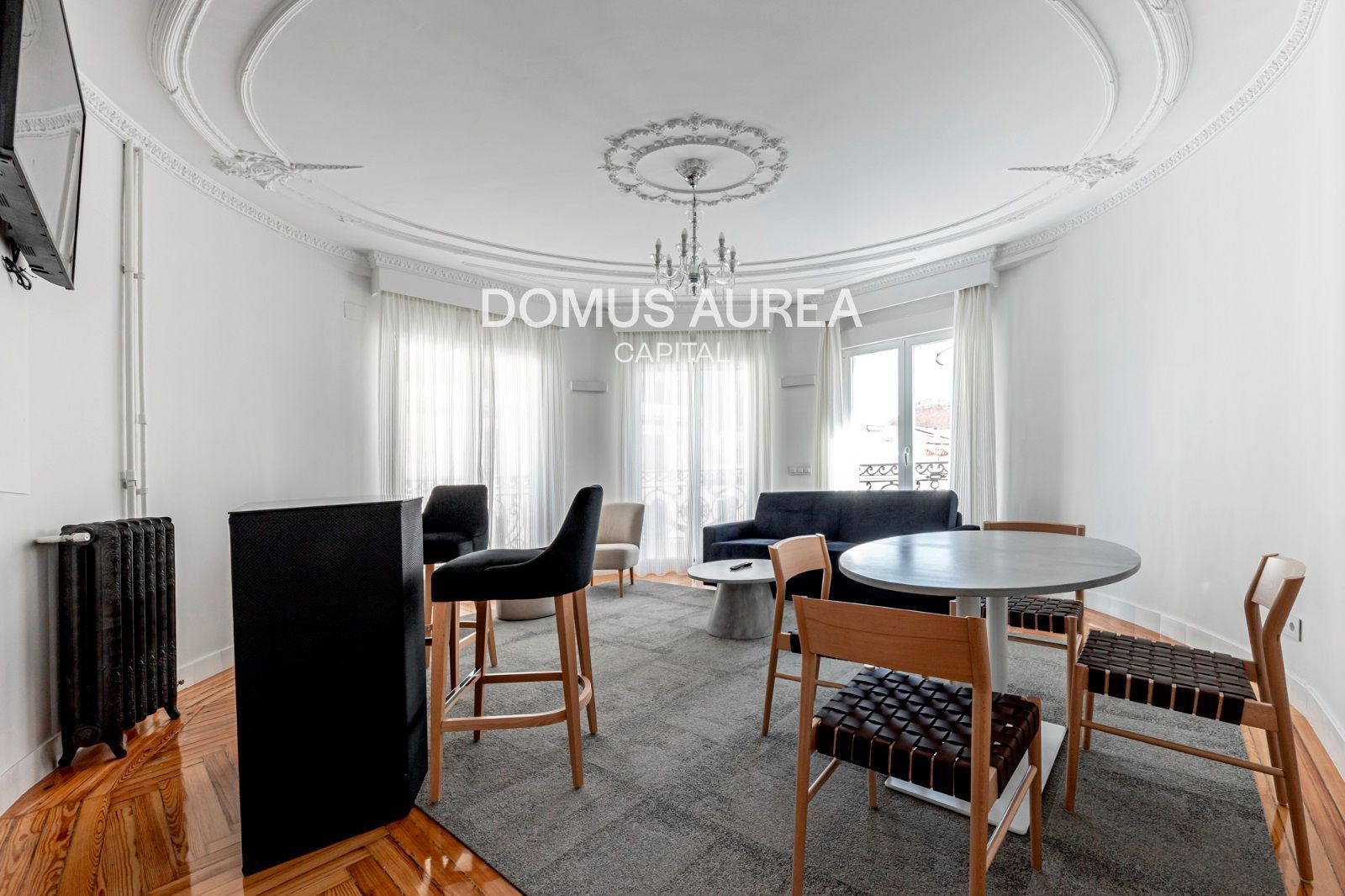 Living room of Flat to rent in  Madrid Capital  with Air Conditioner, Terrace and Furnished