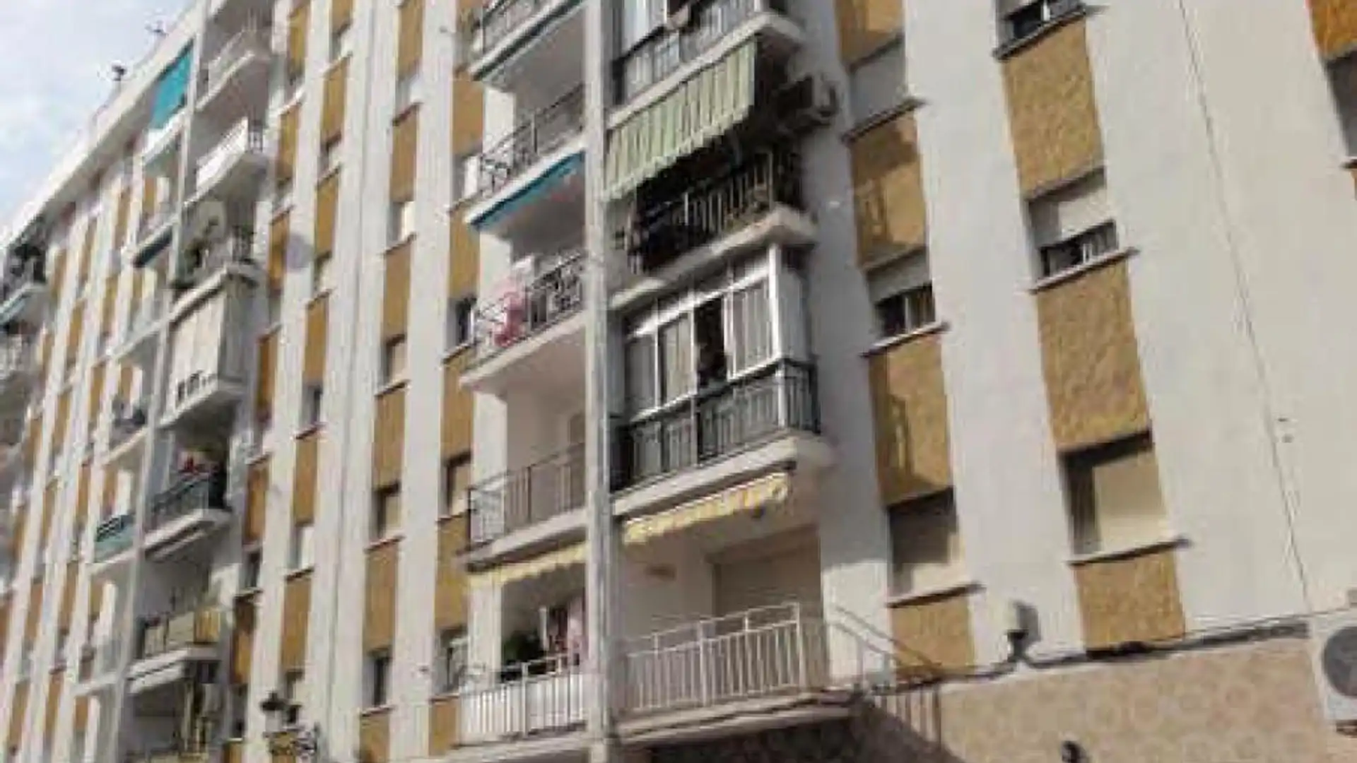 Vista exterior de Trastero en venta en Estepona