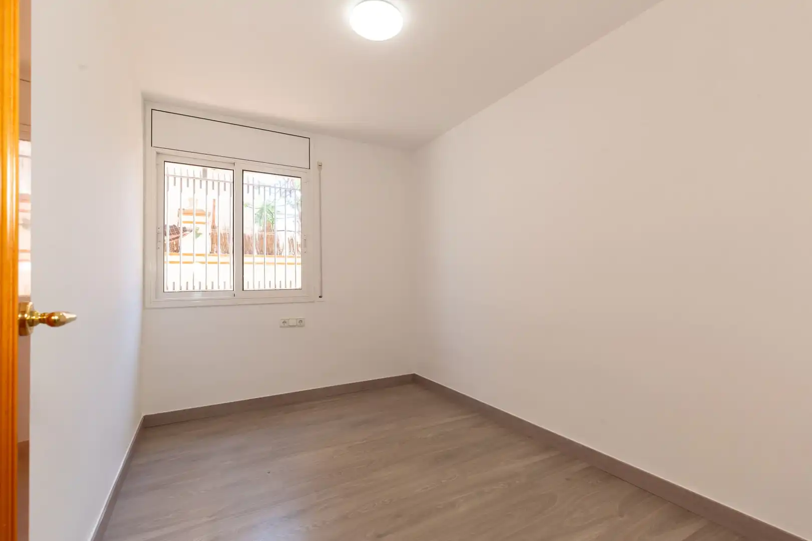 Bedroom of Ground floor for sale in Sant Joan Despí  with Air Conditioner, Heating and Terrace