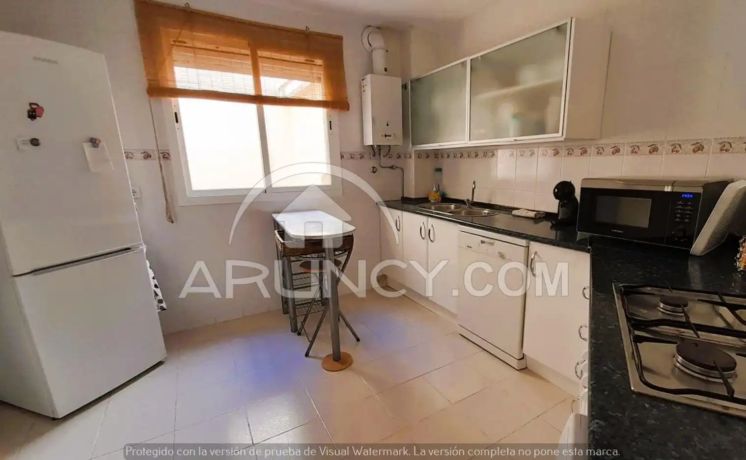 Kitchen of Flat for sale in Alcalá de Guadaira  with Air Conditioner and Storage room