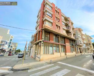 Vista exterior de Local en venda en Sant Carles de la Ràpita amb Aire condicionat