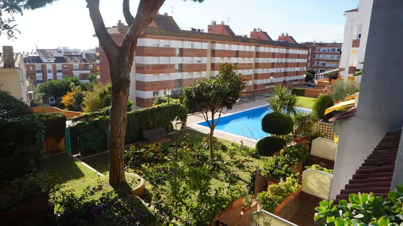 Pis amb piscina en venda a Fenals, imagen 13