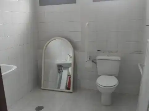 Bany de Planta baixa en venda en Vigo 