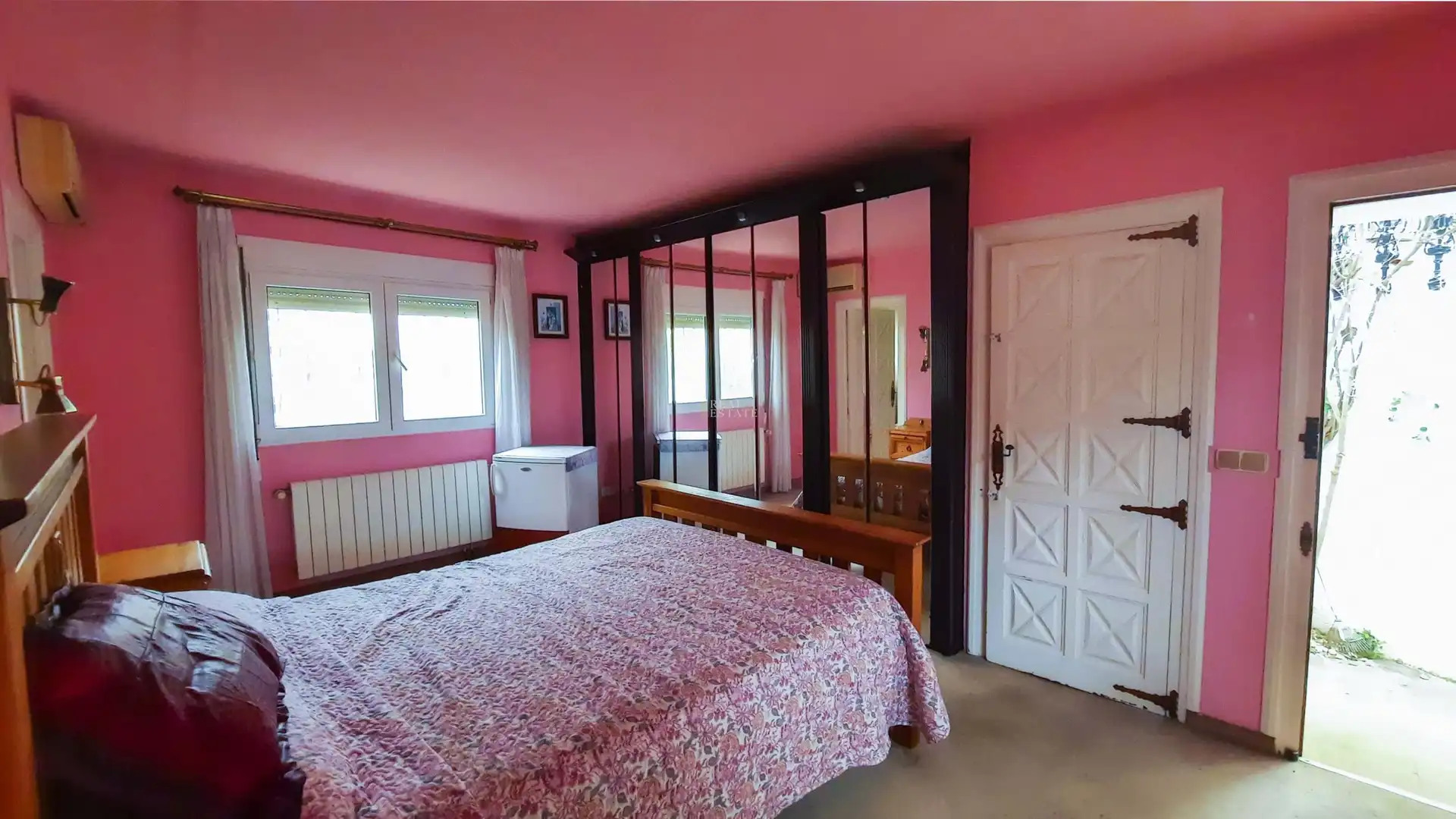 Bedroom of Houses for sale in Jávea / Xàbia  with Air Conditioner, Storage room and Swimming Pool
