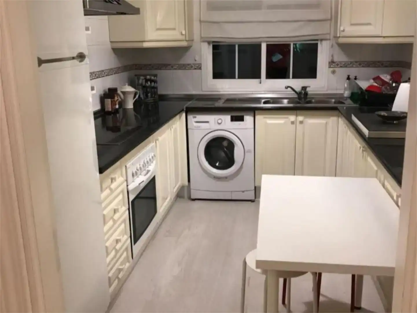 Cocina de Piso en venta en Playa Bahía Dorada
