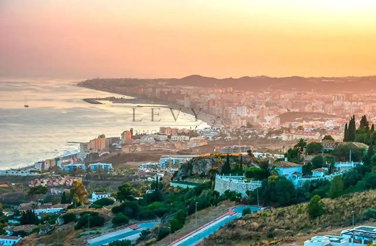 Vista exterior de Planta baixa en venda en Málaga amb Aire condicionat, Calefacció i Moblat