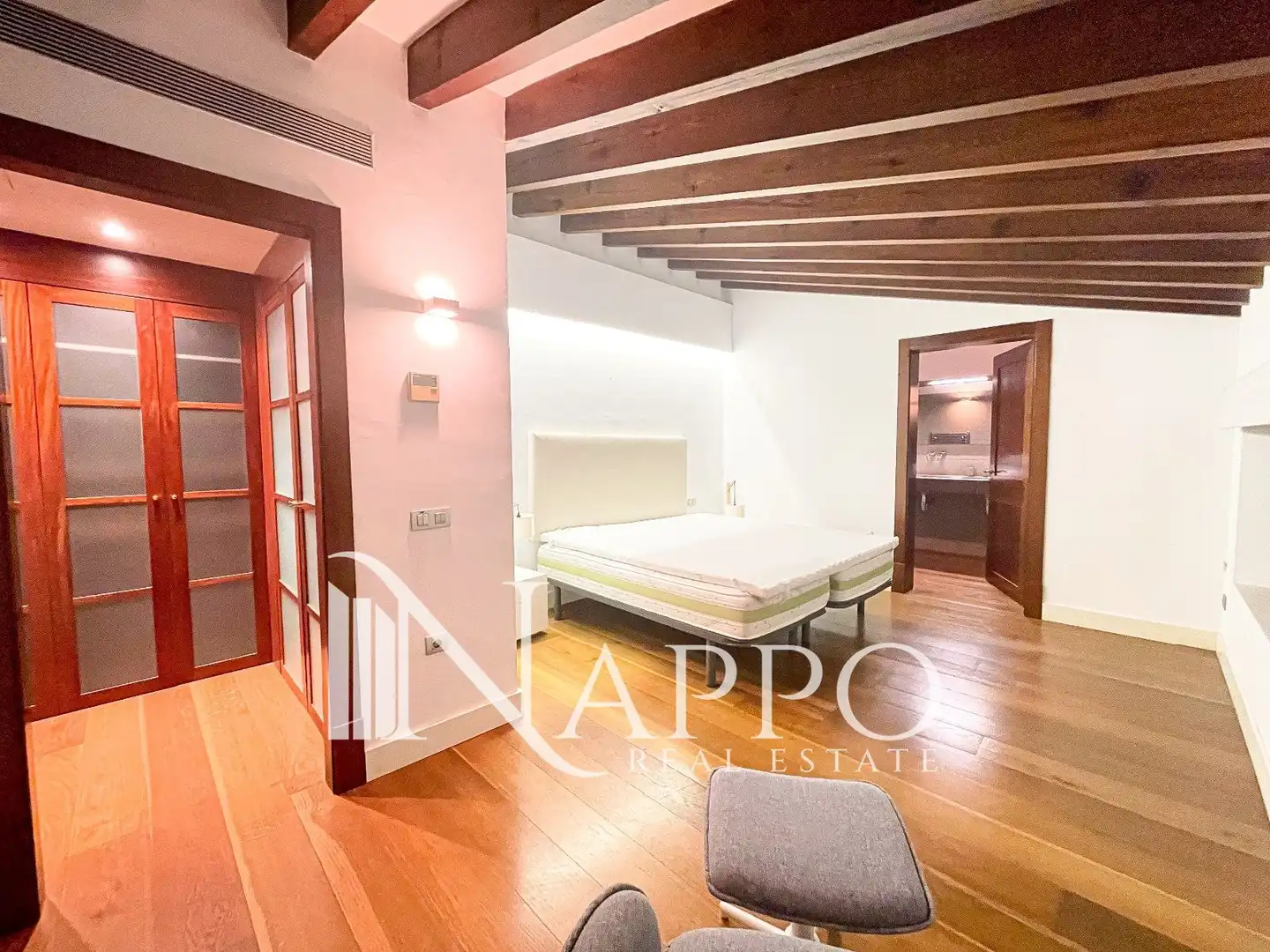 Schlafzimmer von Dachboden zur Miete in  Palma de Mallorca mit Klimaanlage und Heizung
