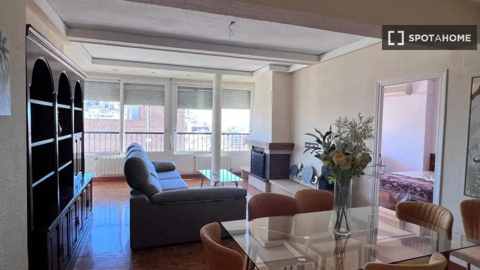 Sala de estar de Apartamento para compartir en Alicante / Alacant con Aire acondicionado, Calefacción y Terraza