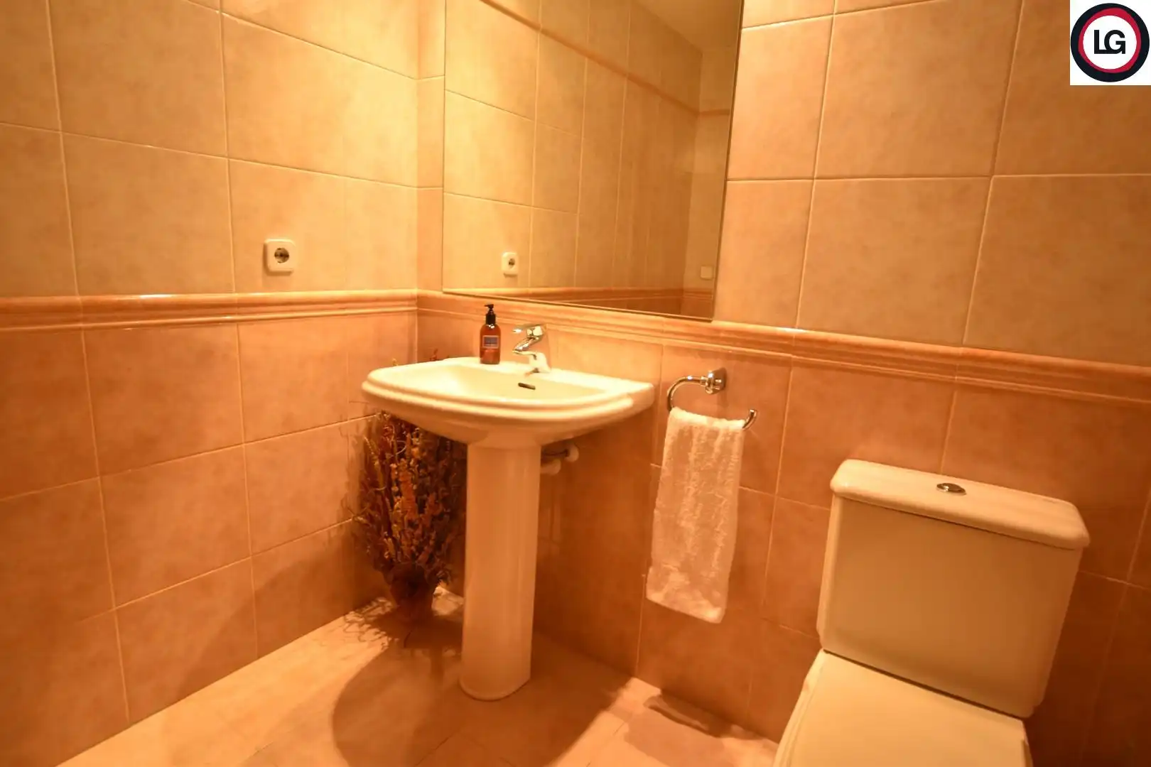 Office space with lift for sale in Pallars 6, imagen 36