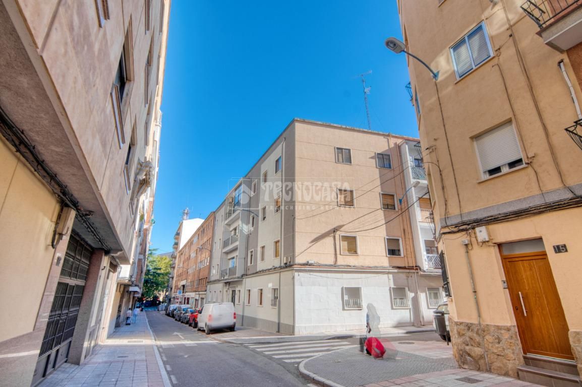 Exterior view of Flat for sale in Salamanca Capital  with Heating