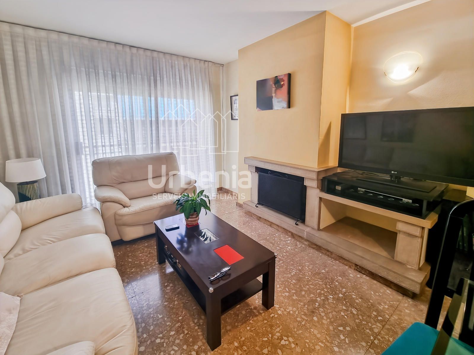 Sala d'estar de Pis en venda en Mataró amb Terrassa