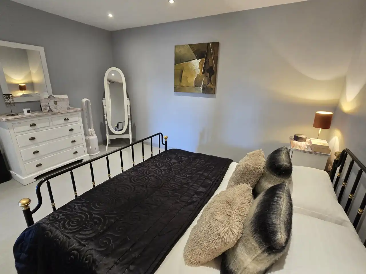 Habitación de Casa o chalet en venta en Alcaucín con Aire acondicionado y Piscina