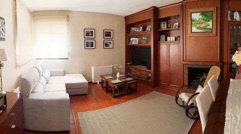 Foto 4 de Casa adosada en venda a La Gineta, Albacete