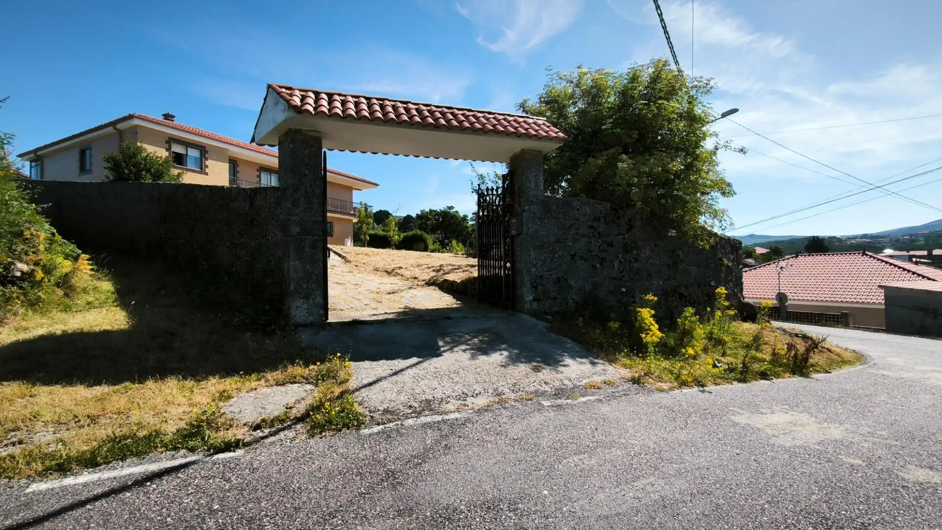 Casa o chalet en venta en A Lama   con Calefacción, Trastero y Balcón