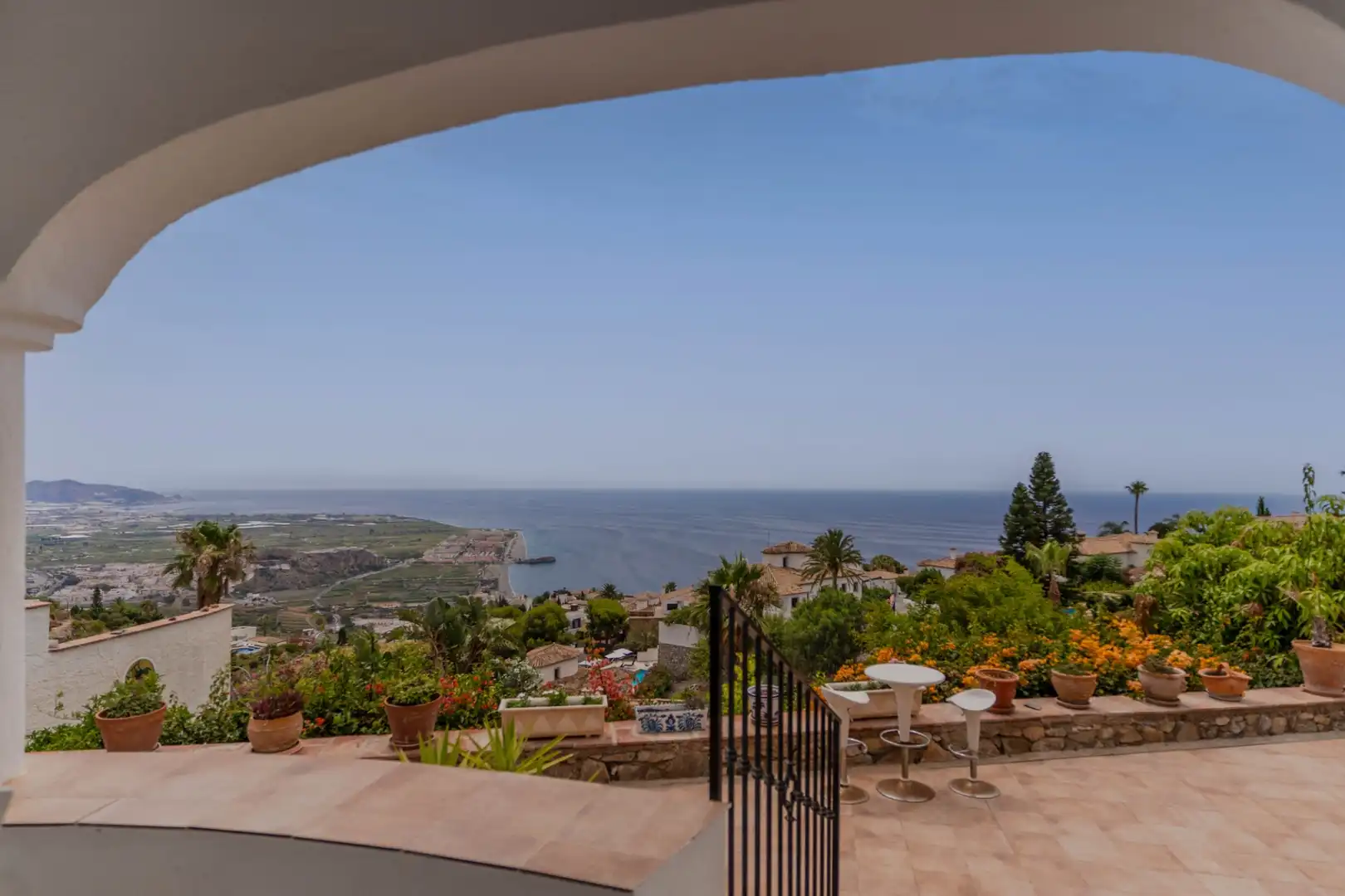 Terrassa de Casa o xalet en venda en Salobreña amb Aire condicionat, Calefacció i Jardí privat