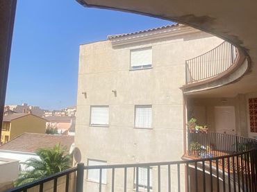 Piso con ascensor en venta en Calle Cruces