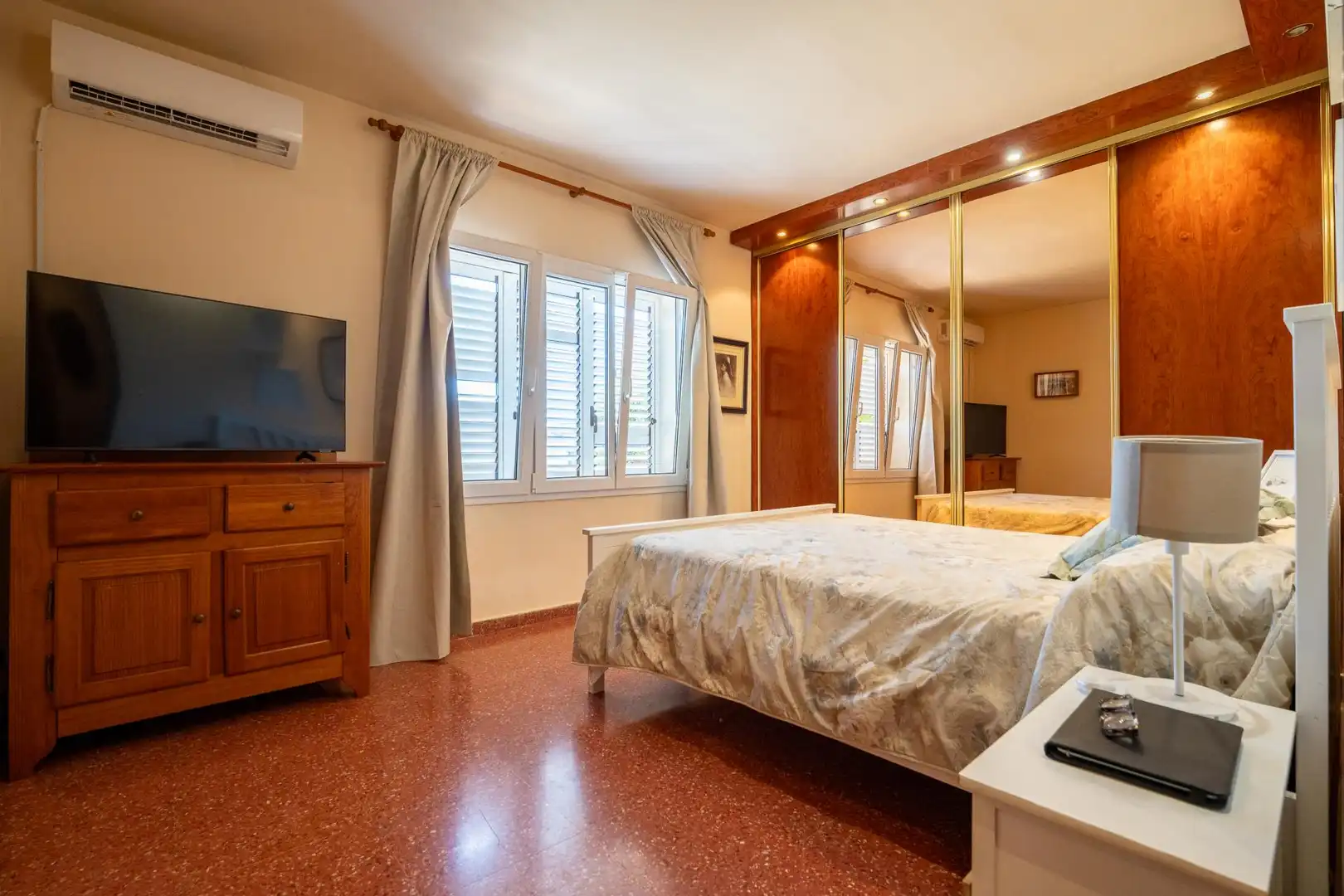 Dormitori de Casa o xalet en venda en Riudoms amb Calefacció, Terrassa i Piscina