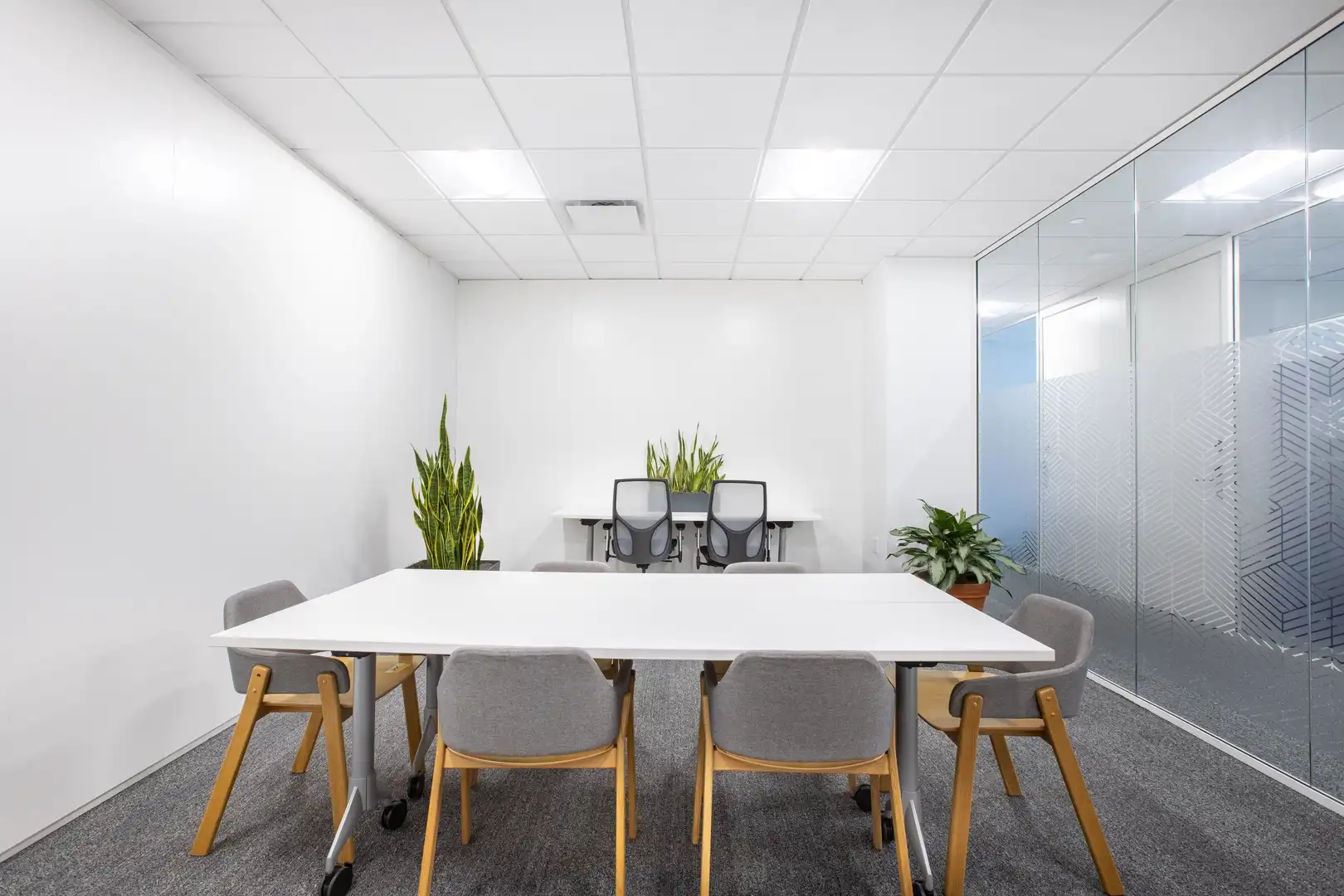 Büro zur Miete in Madrid mit Klimaanlage, Heizung und Möbliert