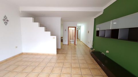 Photo 2 of Flat for rent in Calle Teruel, Vecindario - El Doctoral - Cruce de Sardina, Santa Lucía de Tirajana