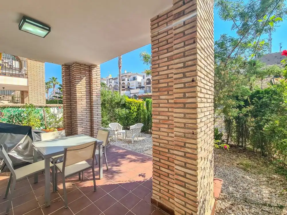 Vivienda con piscina en venta en Calle ALBARDIN, imagen 53