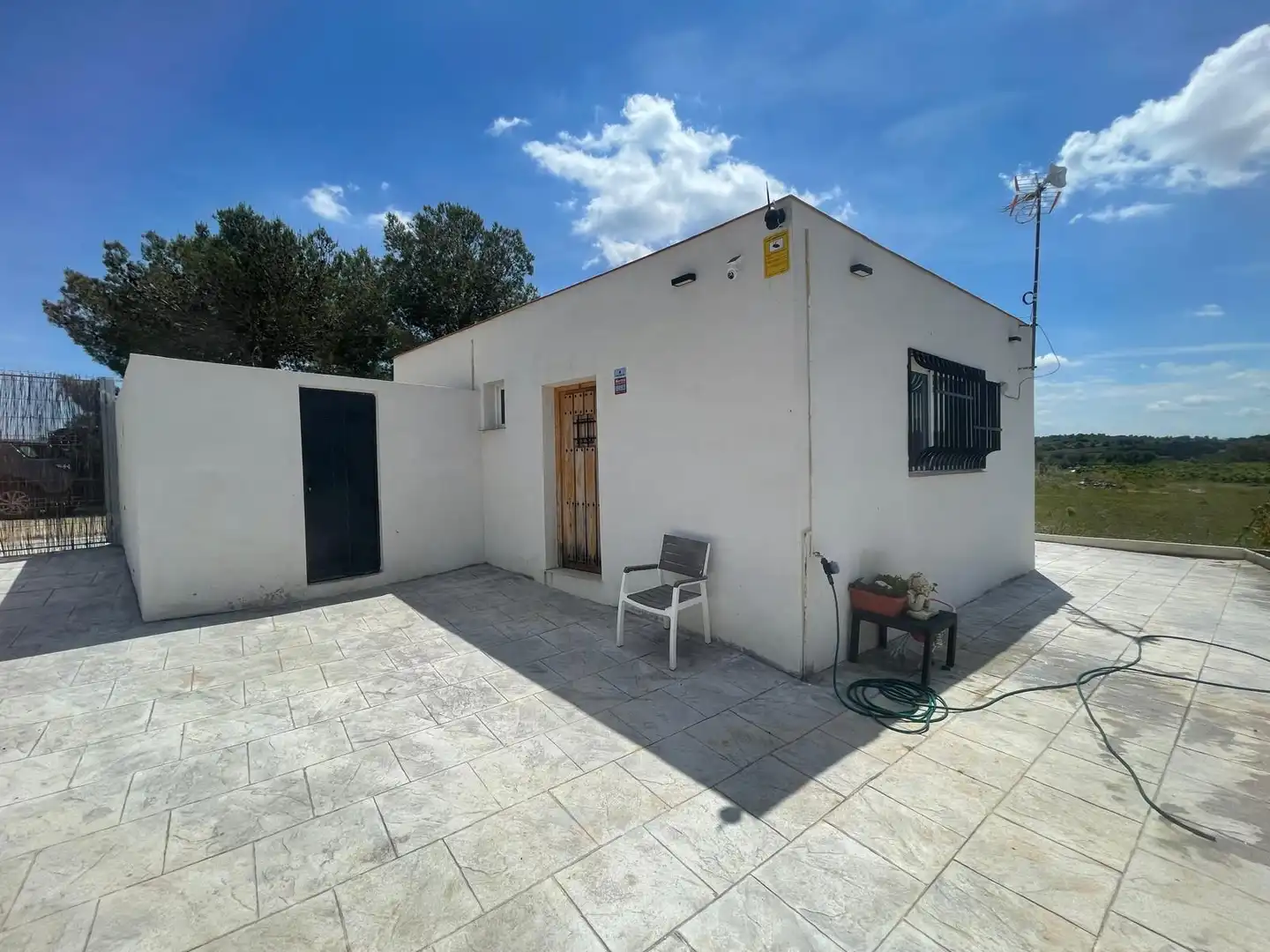 Detached house with garden for sale in Montserrat