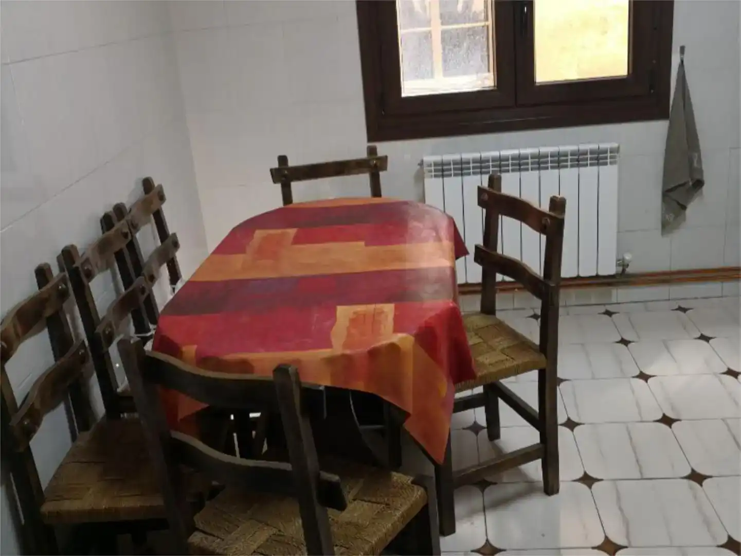 Menjador de Pis en venda en Cuzcurrita de Río Tirón amb Balcó