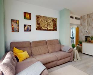 Living room of Flat for sale in  Sevilla Capital  with Heating and Terrace