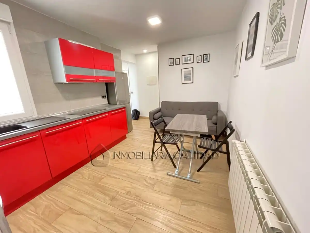 Außenansicht von Wohnung zum Verkauf in Burgos mit Heizung und Möbliert