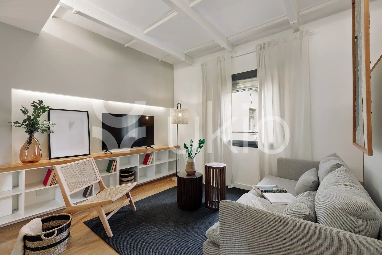 Sala de estar de Apartamento de alquiler en Barcelona con Aire acondicionado, Calefacción y Amueblado