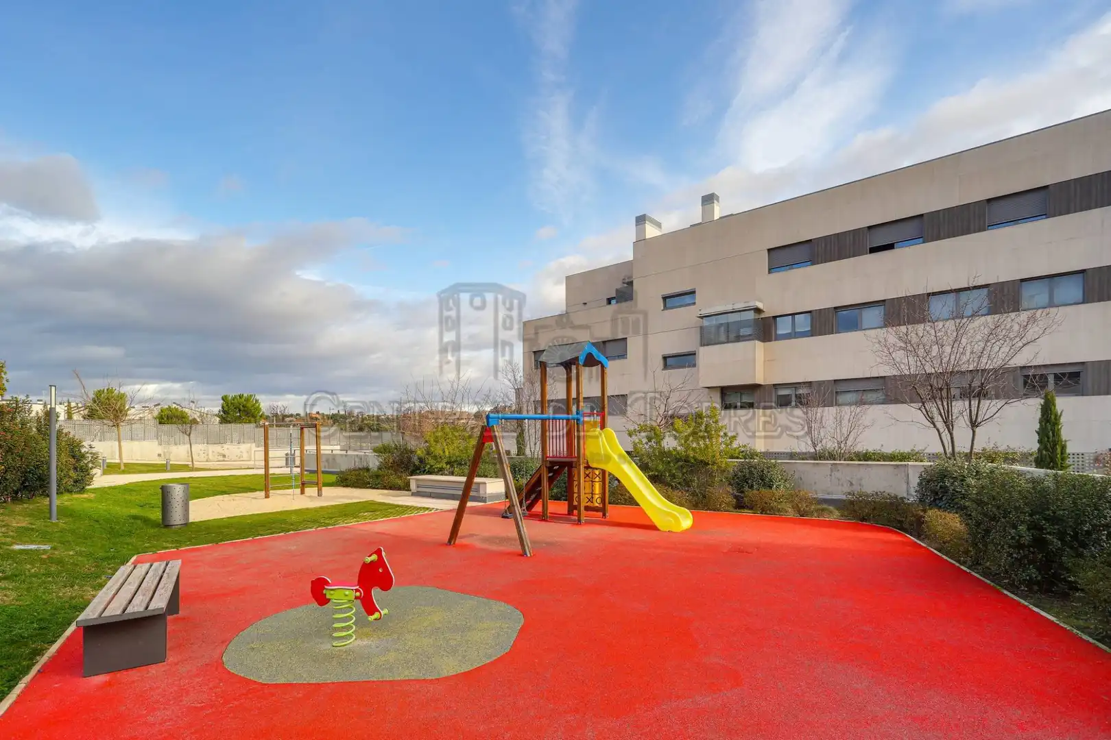 Vista exterior de Àtic de lloguer en Boadilla del Monte amb Aire condicionat, Calefacció i Terrassa