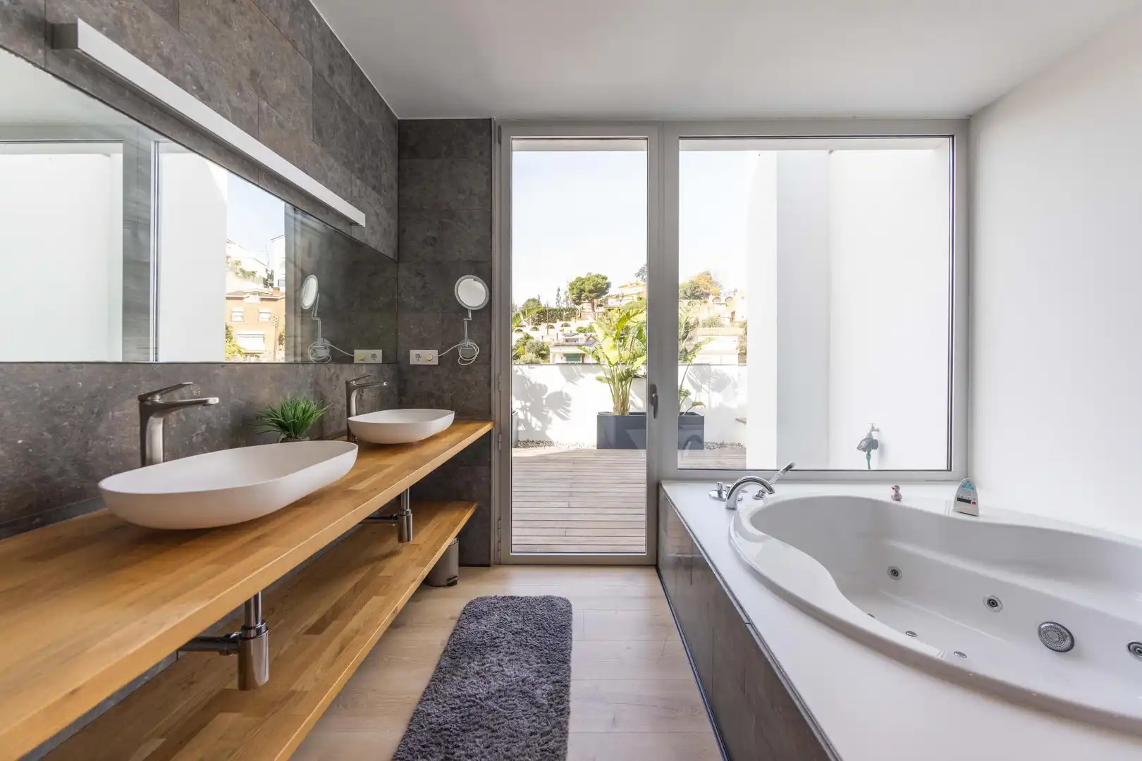 Houses for sale in Ciutat Diagonal