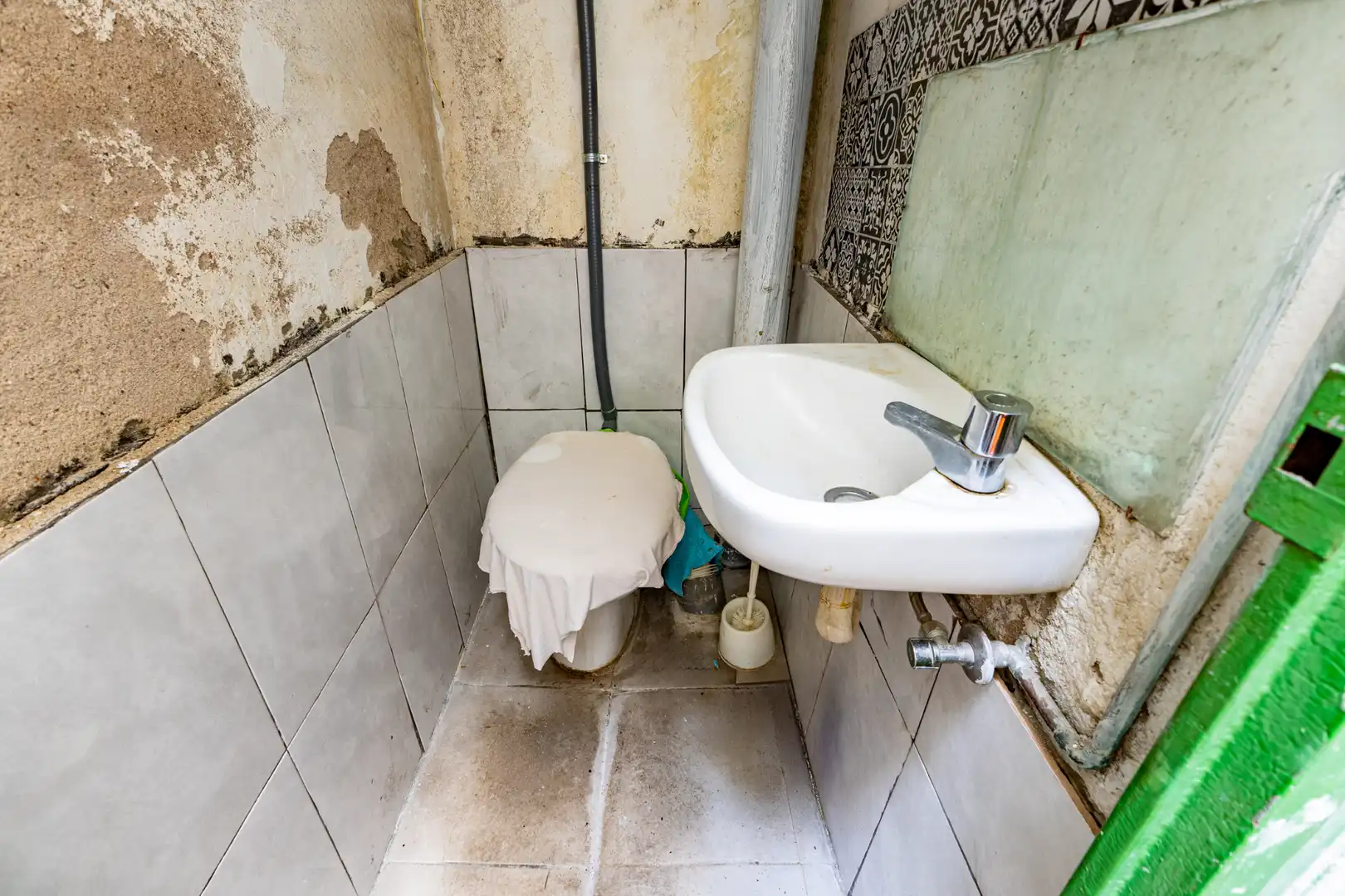Bathroom of Flat for sale in Barcelona  with Private garden and Terrace