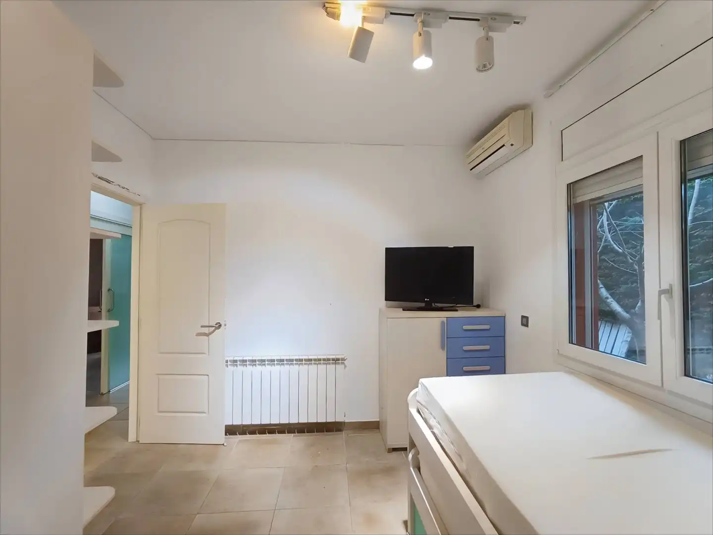 Bedroom of Houses for sale in Torroella de Fluvià  with Air Conditioner, Heating and Private garden