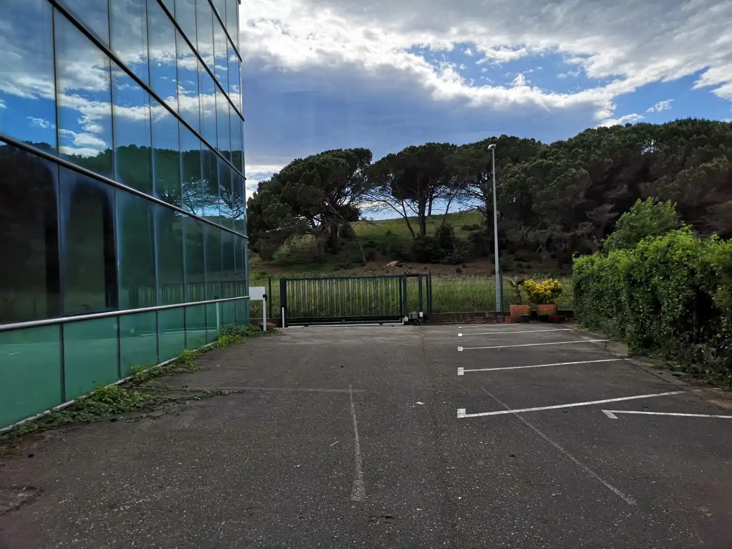 Aparcament de Oficina de lloguer en Maçanet de la Selva amb Aire condicionat, Calefacció i Moblat